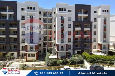 فلیٹ 3 غرف نوم للبيع في عجمي، الإسكندرية - 01. jpg