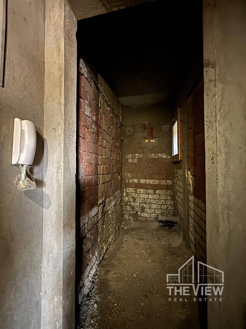 12 WhatsApp Image 2025-04-07 at 22.37. 44_23213238. jpg