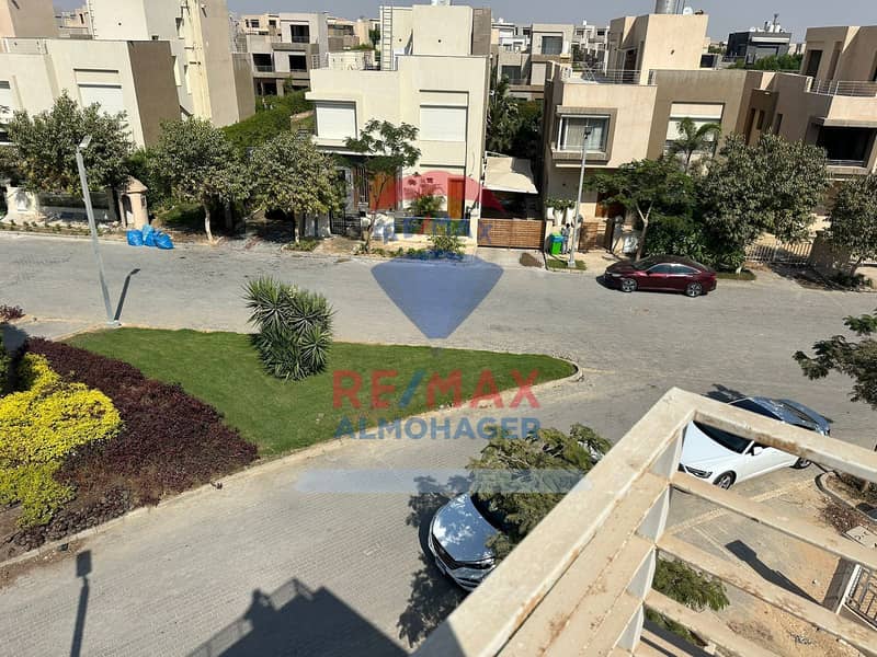7 cefaa9e5-3e78-46fa-afed-1a95ec4bcf43. jpg