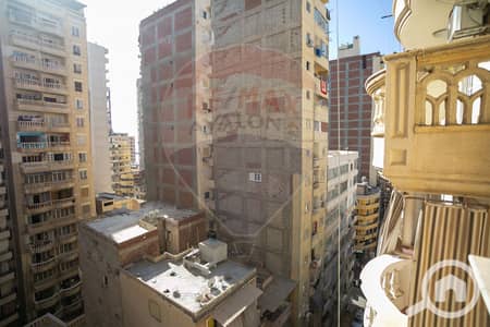 شقة 3 غرف نوم للبيع في ميامي، الإسكندرية - 1. jpg