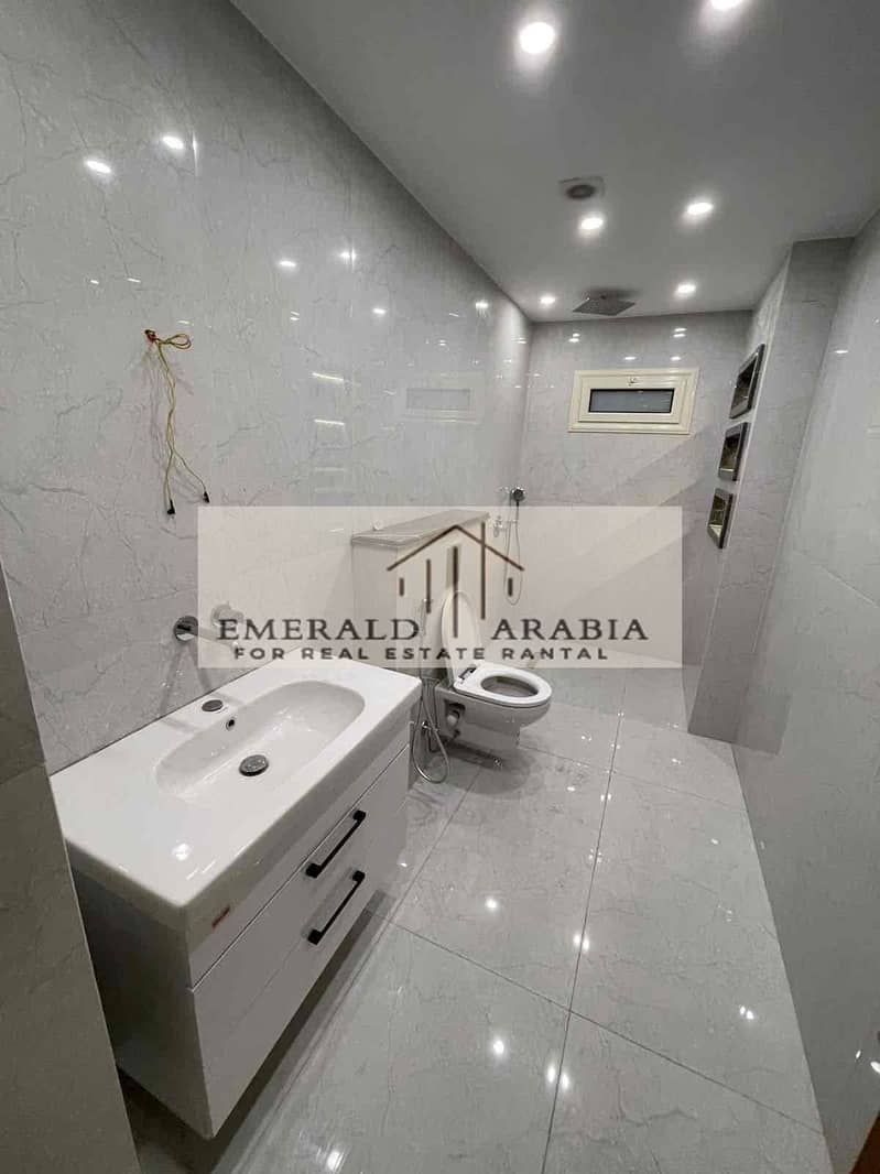 6 992ddab0-d98e-49d3-ab01-f33cfb3cc4d7. jpg