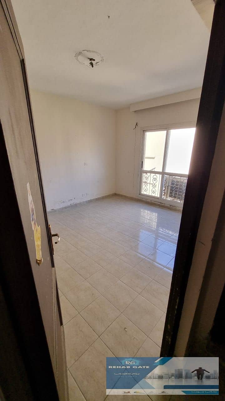 2 WhatsApp Image 2025-10-04 at 3.36. 16 PM (1). jpeg