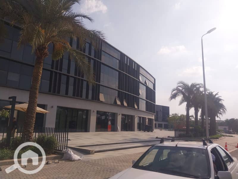 8 WhatsApp Image 2025-10-01 at 11.10. 37 PM (1). jpeg