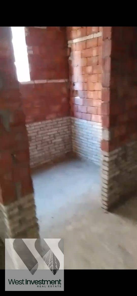 4 WhatsApp Image 2025-10-04 at 14.41. 44_1ae554af. jpg