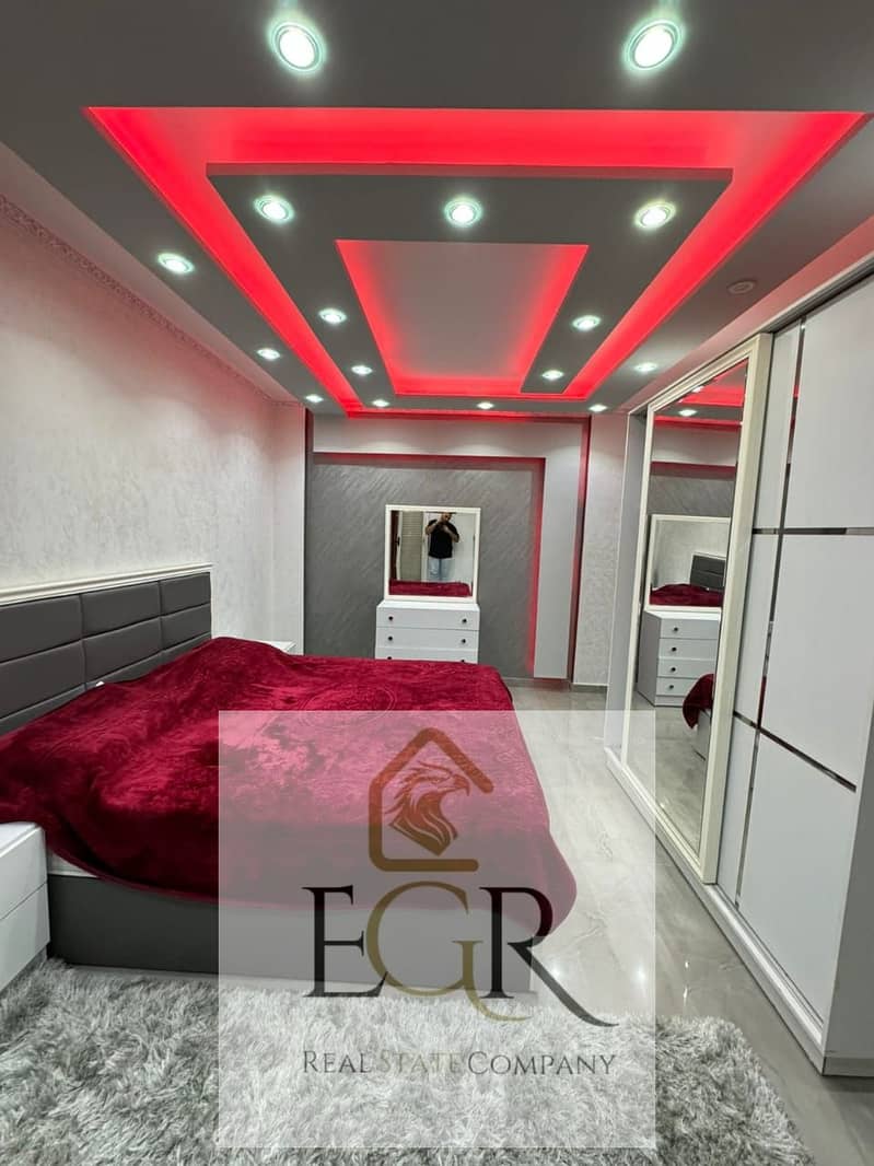 12 007241d5-fe97-4edc-a5d0-6889c82eaa36. jpeg