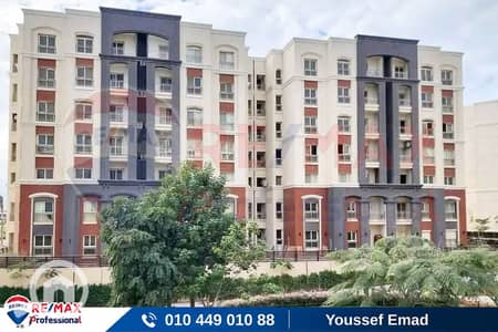 شقة 3 غرف نوم للبيع في عجمي، الإسكندرية - 1 (2). jpg