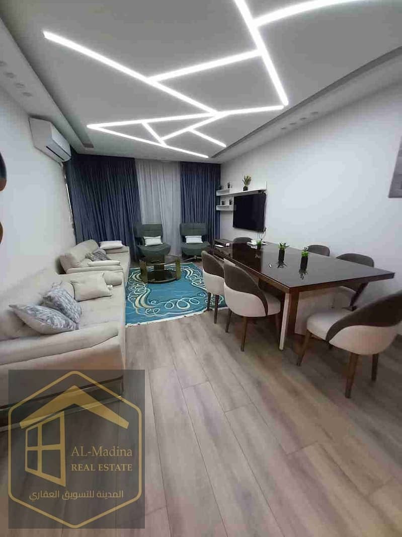 2 30810. jpg
