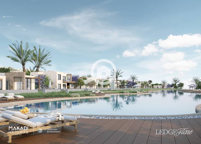 15 CAM03-POOL VIEW LIFESTYLE_Interactive LightMix copy. jpg