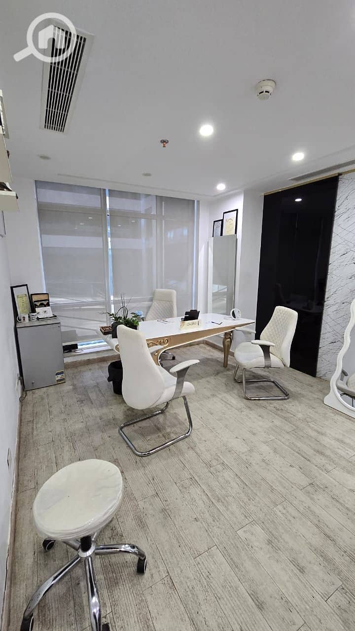 2 1f635c40-3d68-4655-ab98-7fb00d31d561. jpeg