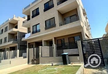 تاون هاوس 3 غرف نوم للبيع في العبور، القاهرة - 62fbb4369dbdf869918175. jpg