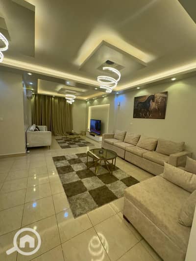 شقة 3 غرف نوم للايجار في مدينتي، القاهرة - IMG-20251005-WA0027. jpg