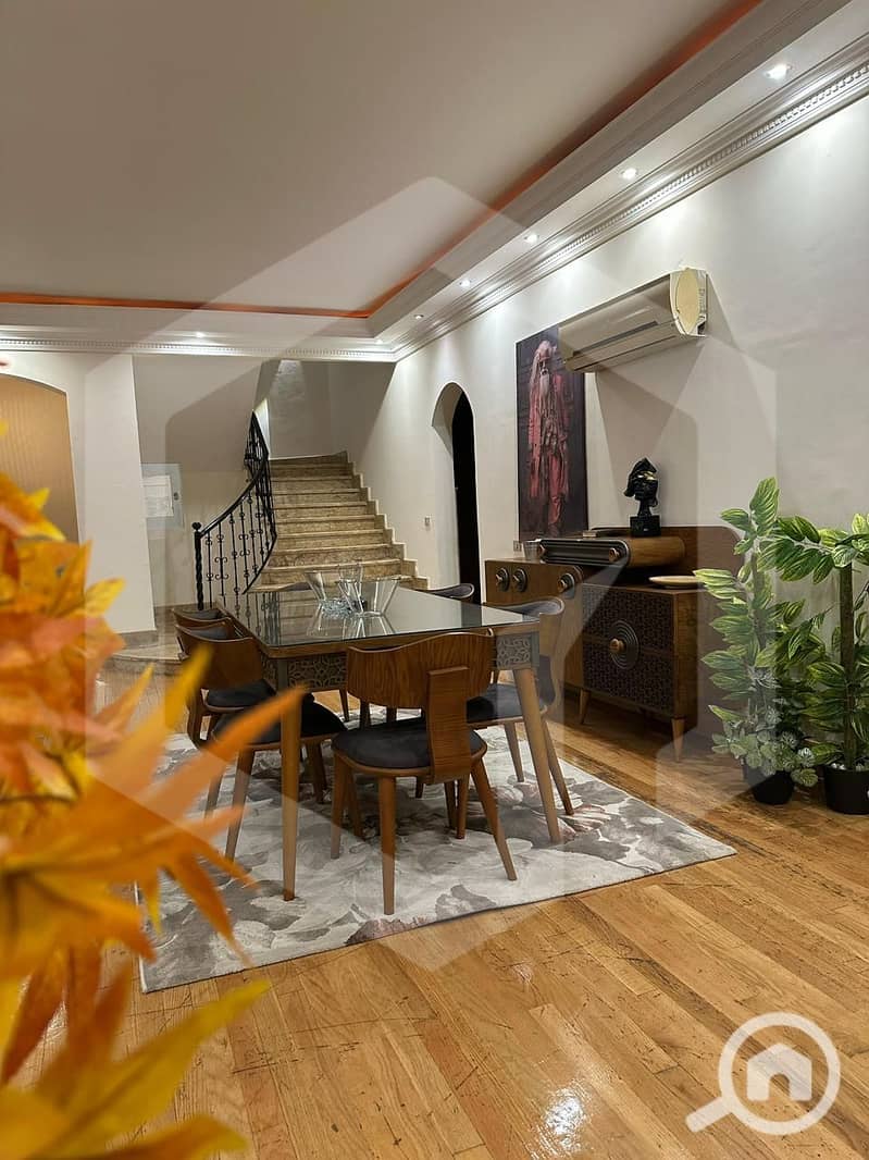6 Beverly Hills 6. jpg