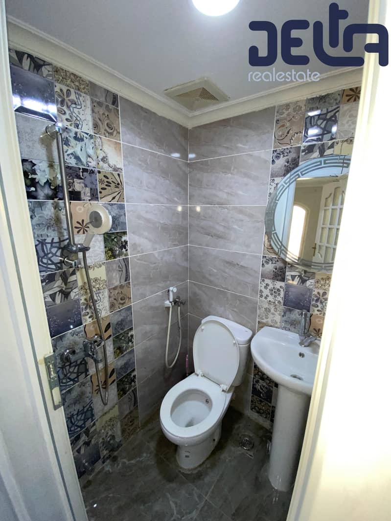 2 WhatsApp Image 2025-10-05 at 11.49. 51 AM. jpeg