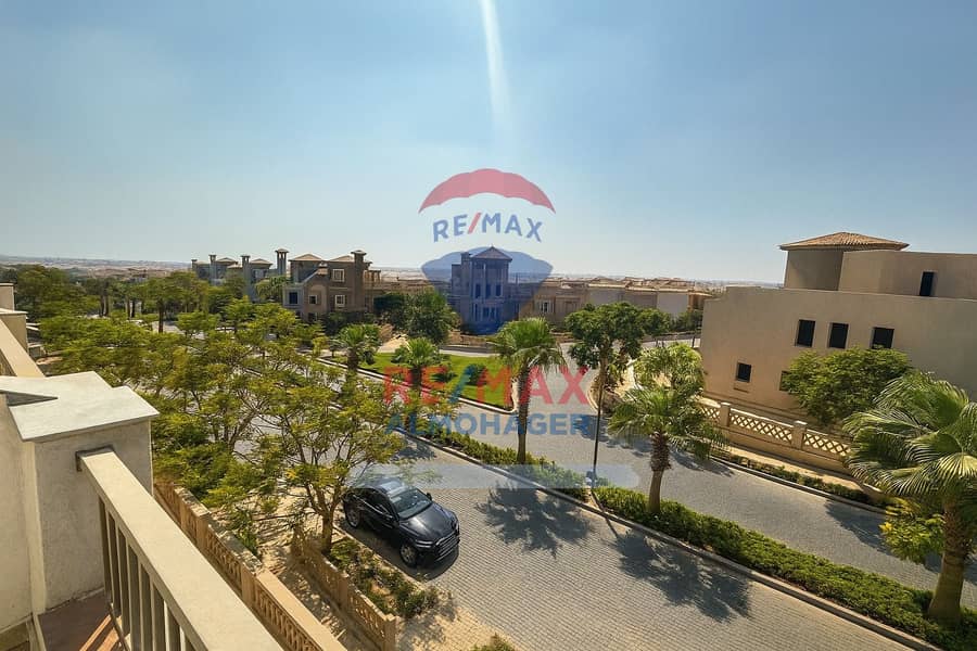 8 db529360-b4c8-4c27-a181-97e30e8344f0. jpg