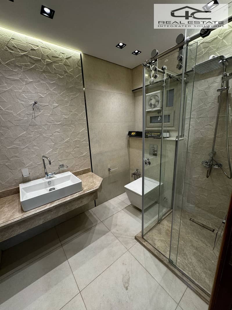 8 WhatsApp Image 2025-10-03 at 10.55. 57 AM (4). jpeg