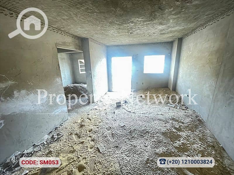 16 SM053 (12). png