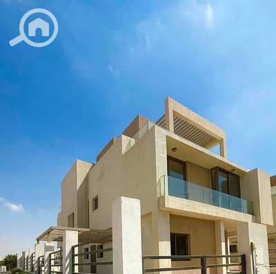 5 Bedroom Villa for Sale in New Cairo, Cairo - 3178ae62-90c1-4e78-b71c-2f5983a0f998. jpg