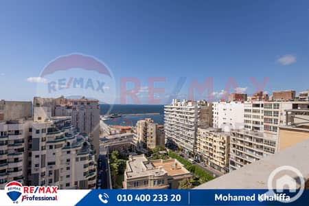 6 Bedroom Duplex for Sale in Laurent, Alexandria - IMG_9297. jpg