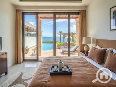 شاليه 2 غرفة نوم للبيع في الساحل الشمالي، مطروح - Luxury real estate photo of a serene master bed. . . . png