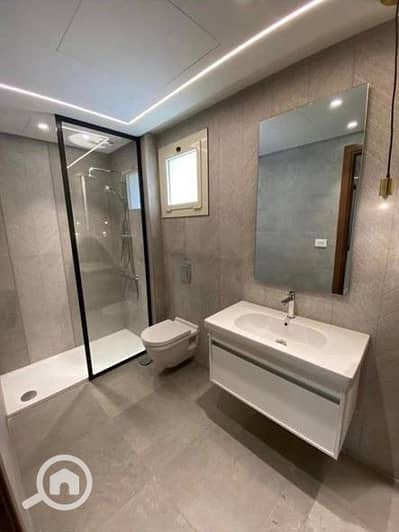 فلیٹ 3 غرف نوم للبيع في القاهرة الجديدة، القاهرة - IMG-20240309-WA0038. jpg