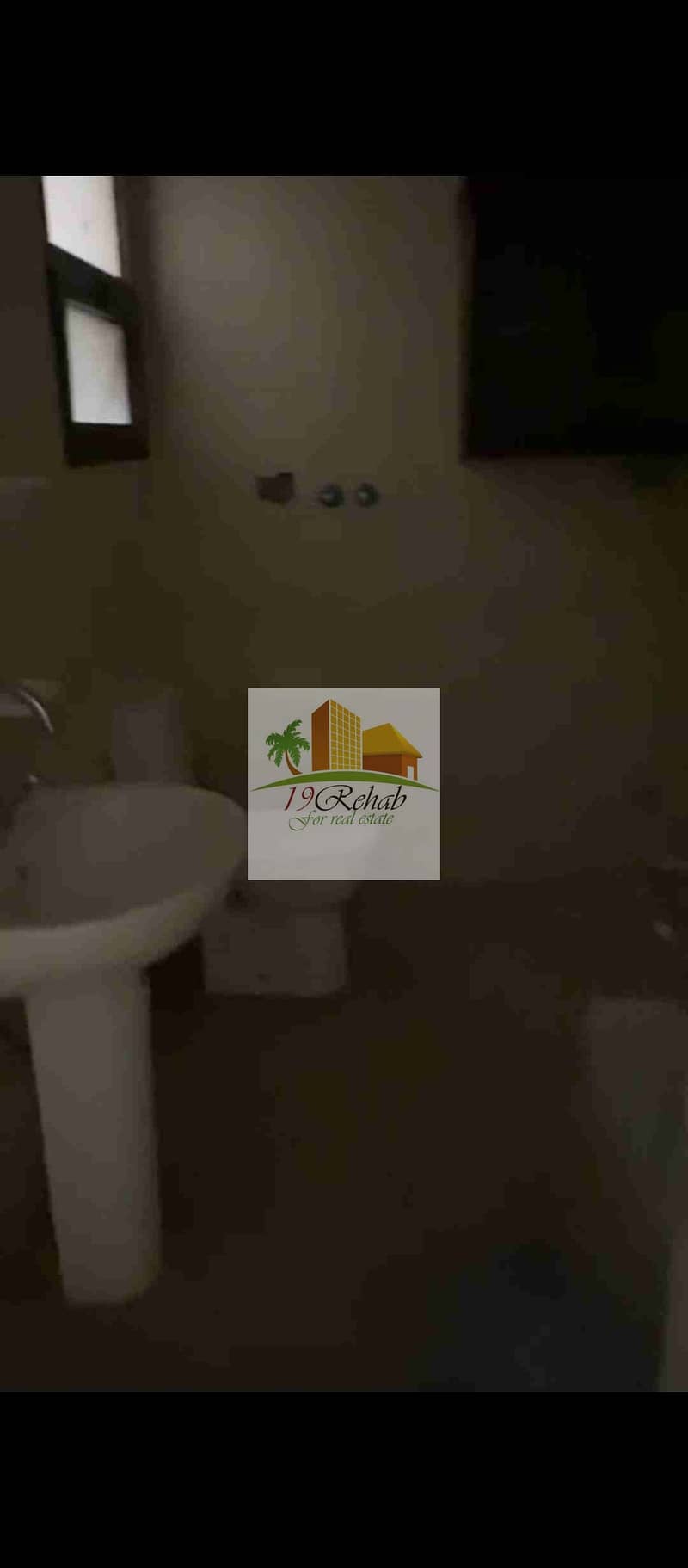 4 1000392745. jpg