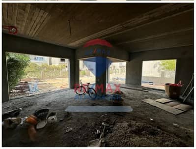 4 Bedroom Villa for Sale in 6th of October, Giza - WhatsApp Image 2025-10-05 at 2.12. 00 PM. jpeg