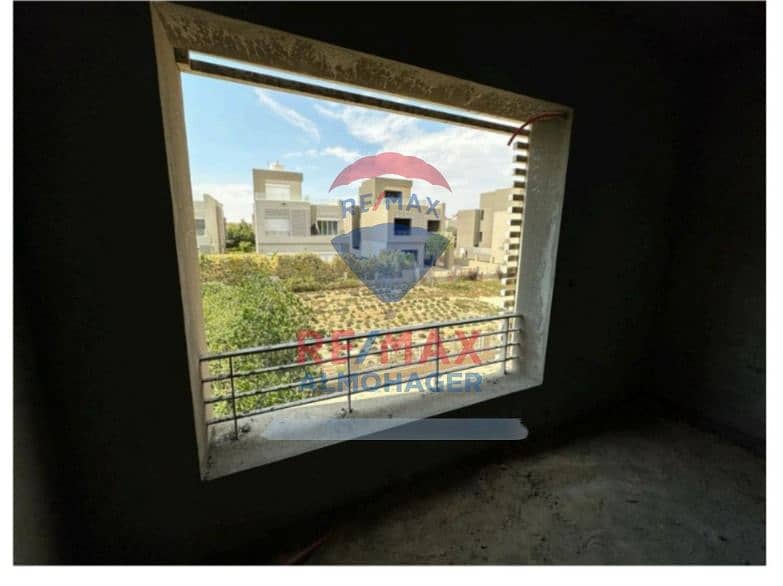 3 WhatsApp Image 2025-10-05 at 2.06. 03 PM. jpeg