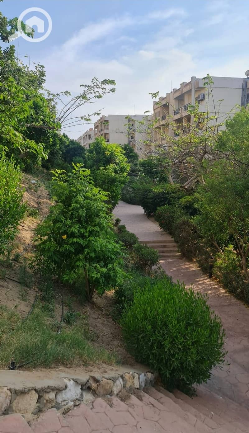 2 WhatsApp Image 2025-09-25 at 11.42. 27 AM (3). jpeg