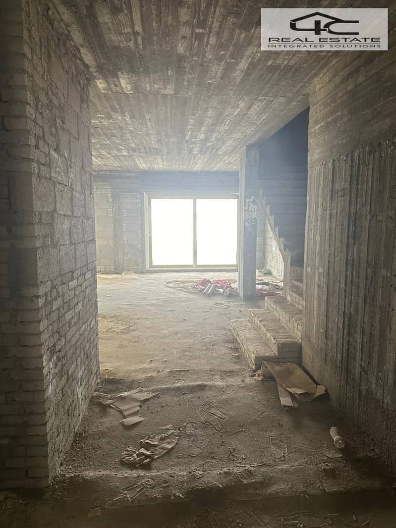 12 WhatsApp Image 2025-02-11 at 1.50. 52 PM (2). jpeg