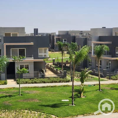 3 Bedroom Flat for Sale in 6th of October, Giza - شقة في فيلا للبيع بكمبوند إستلم شقتك الأن و قسط علي 4 سنوات بدون فوائد