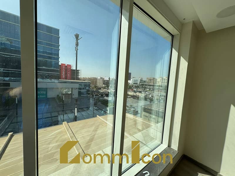 4 WhatsApp Image 2025-10-05 at 12.48. 26 PM (1). jpeg