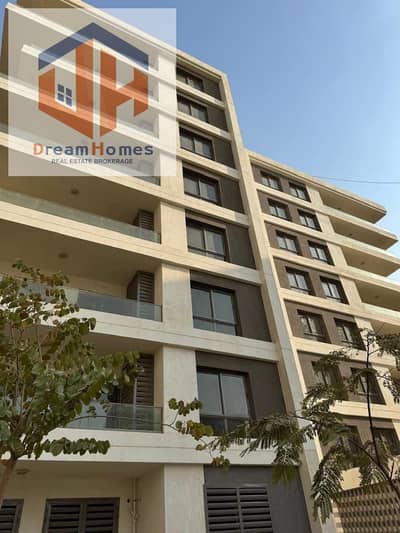 3 Bedroom Flat for Sale in New Capital City, Cairo - 722a691e-6d1f-4548-a6aa-bef27d73dc3f. jpeg