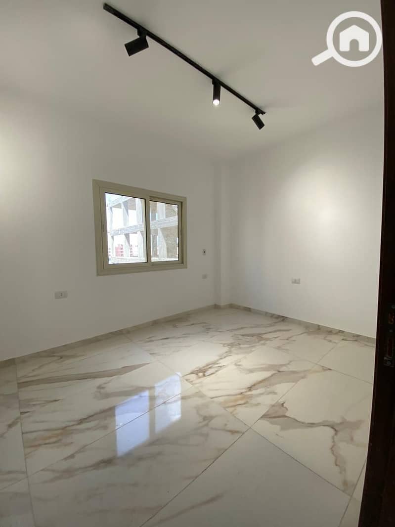 7 WhatsApp Image 2025-10-05 at 2.14. 08 PM (1). jpeg