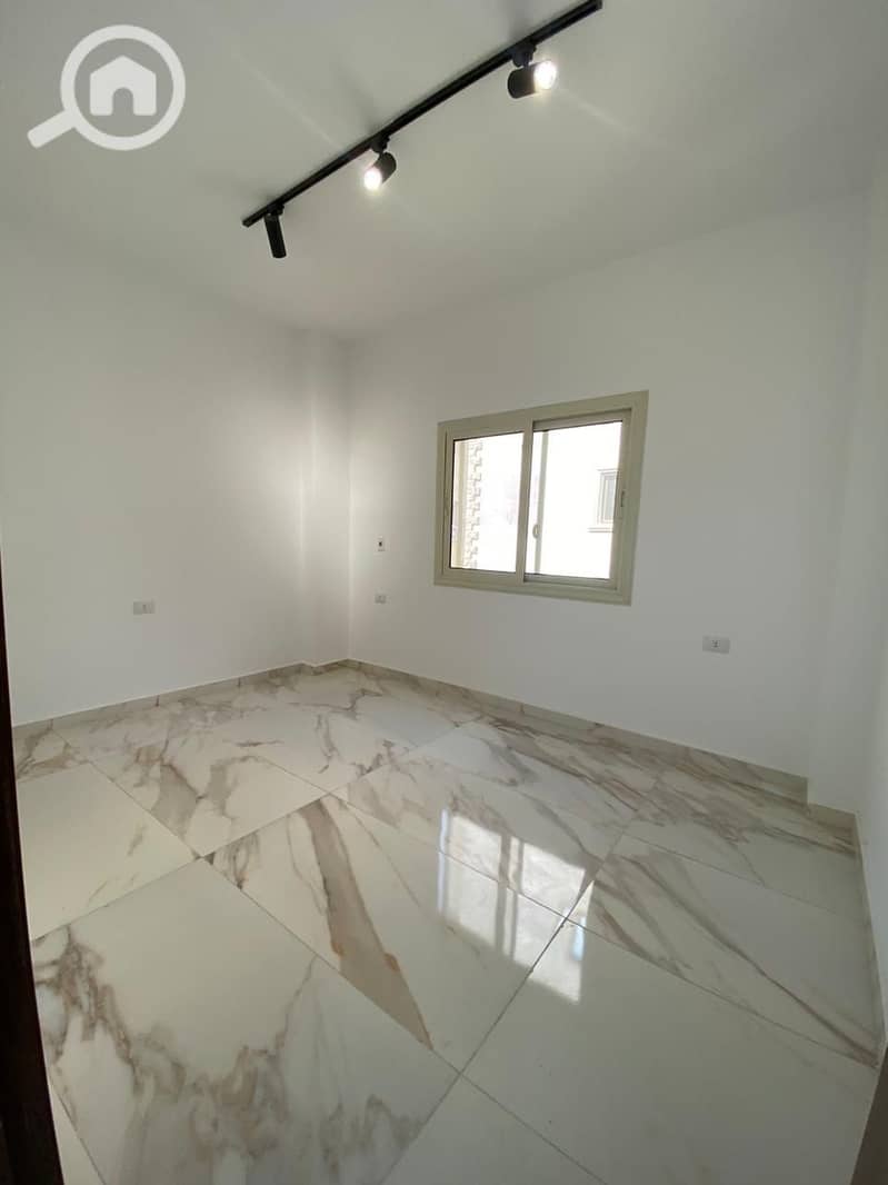 8 WhatsApp Image 2025-10-05 at 2.14. 08 PM. jpeg