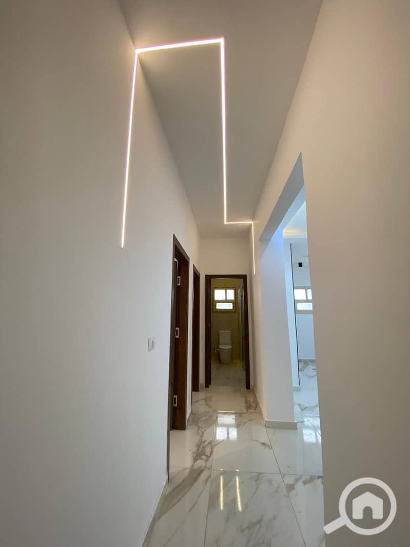 10 WhatsApp Image 2025-10-05 at 2.14. 07 PM. jpeg