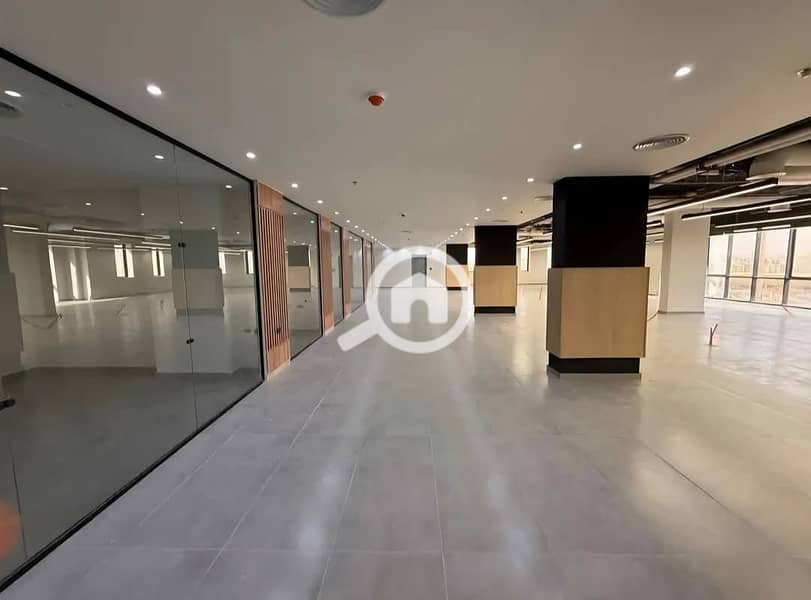 4 WhatsApp Image 2025-10-05 at 2.27. 56 AM. jpeg