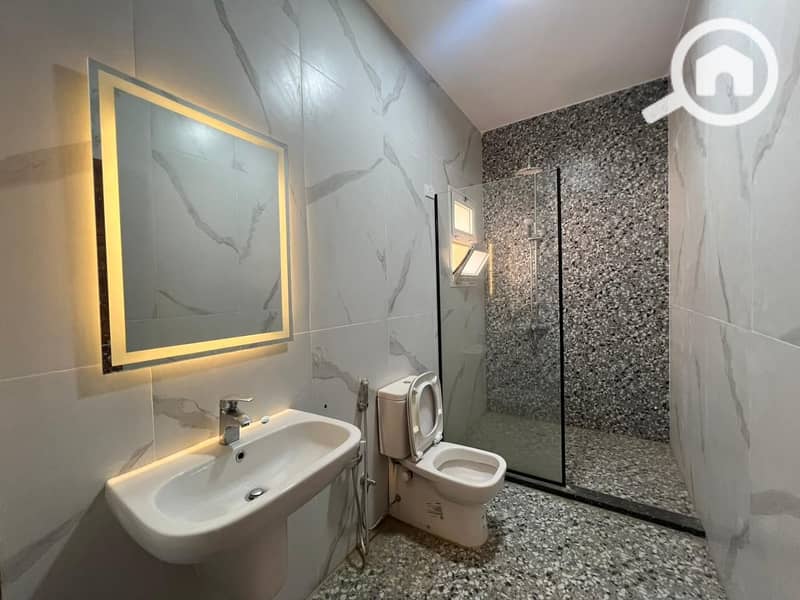 8 IMG-20251005-WA0487. jpg