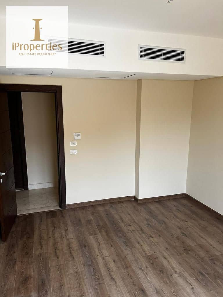 8 WhatsApp Image 2025-09-30 at 3.46. 59 PM. jpeg