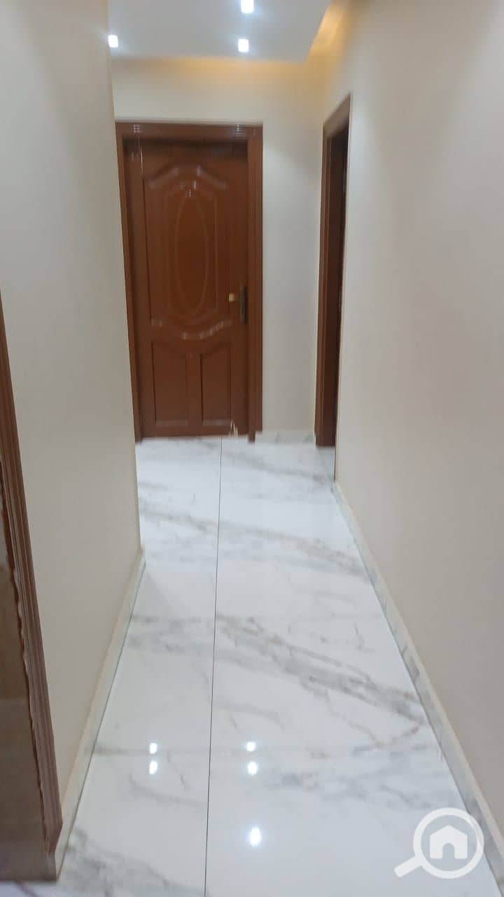 2 WhatsApp Image 2025-10-05 at 10.10. 02 AM (2). jpeg
