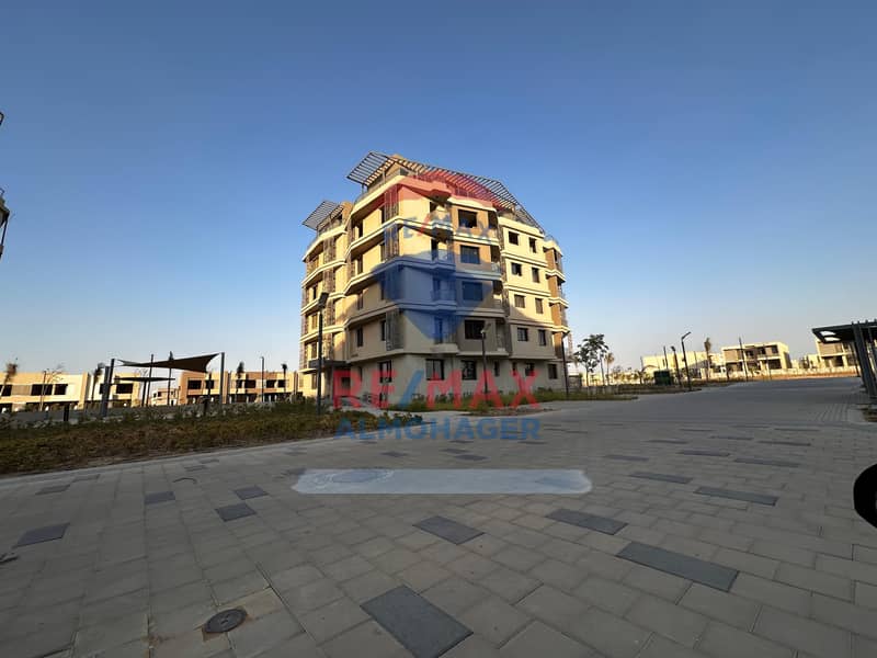 4 PHOTOS (146). jpeg