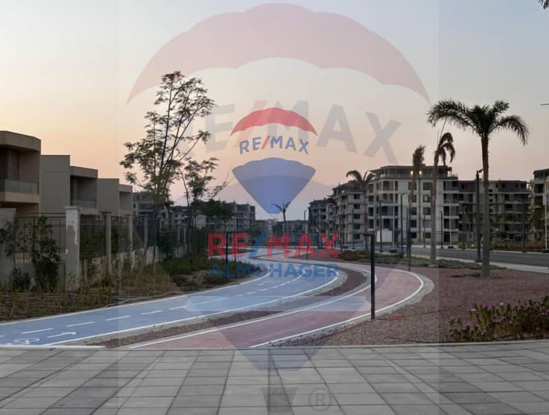 11 PHOTOS (154). jpeg