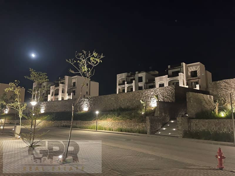 8 4df7788f-3616-4797-9cf0-be31a3df1ed4. jpeg