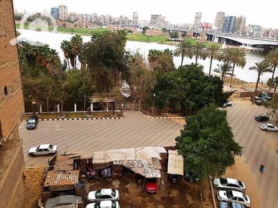 مطعم و كافيه  للايجار في حى الجيزة، الجيزة - عالنيل مباشر مشاركه كوبرى فىالنيل36م×3.5وبرطوم3×9مطعم كفترياوخدمه يخوت