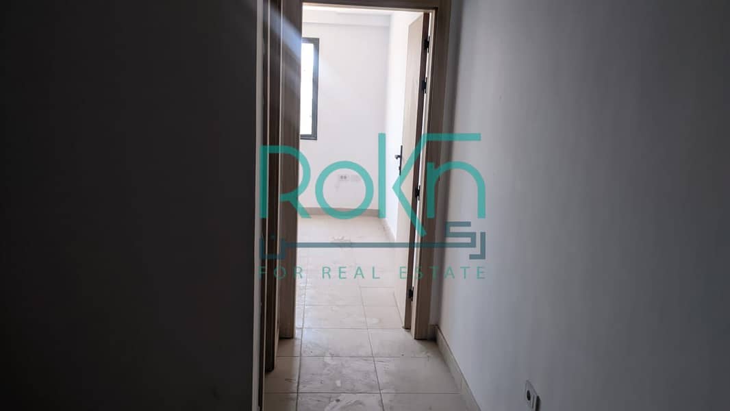 8 c27efd4d-3676-4d88-924e-5f97277b99df. jpg