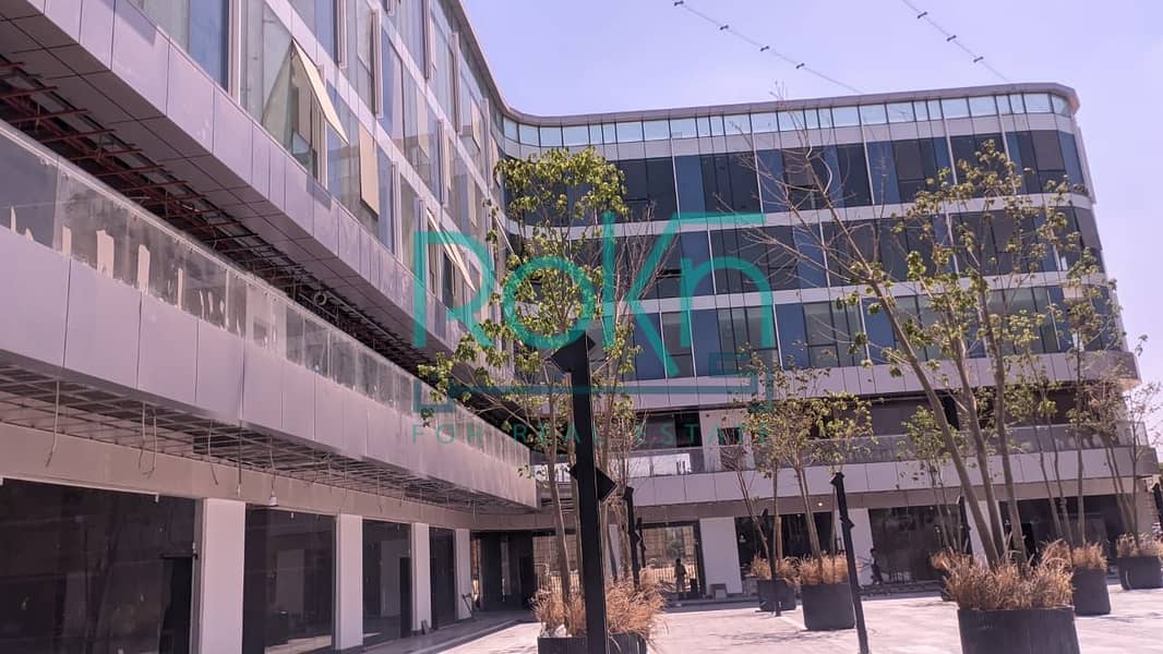 9 dfc8e1de-d553-449f-ac16-6768c6b307b5. jpg