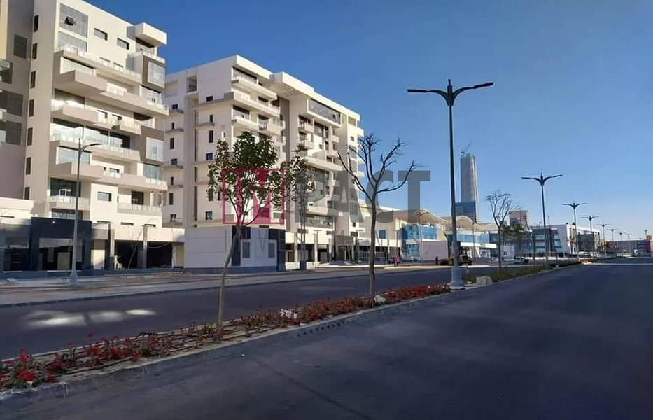 8 c93bcf16-88be-4e91-b102-acaed9acc28f. jpg