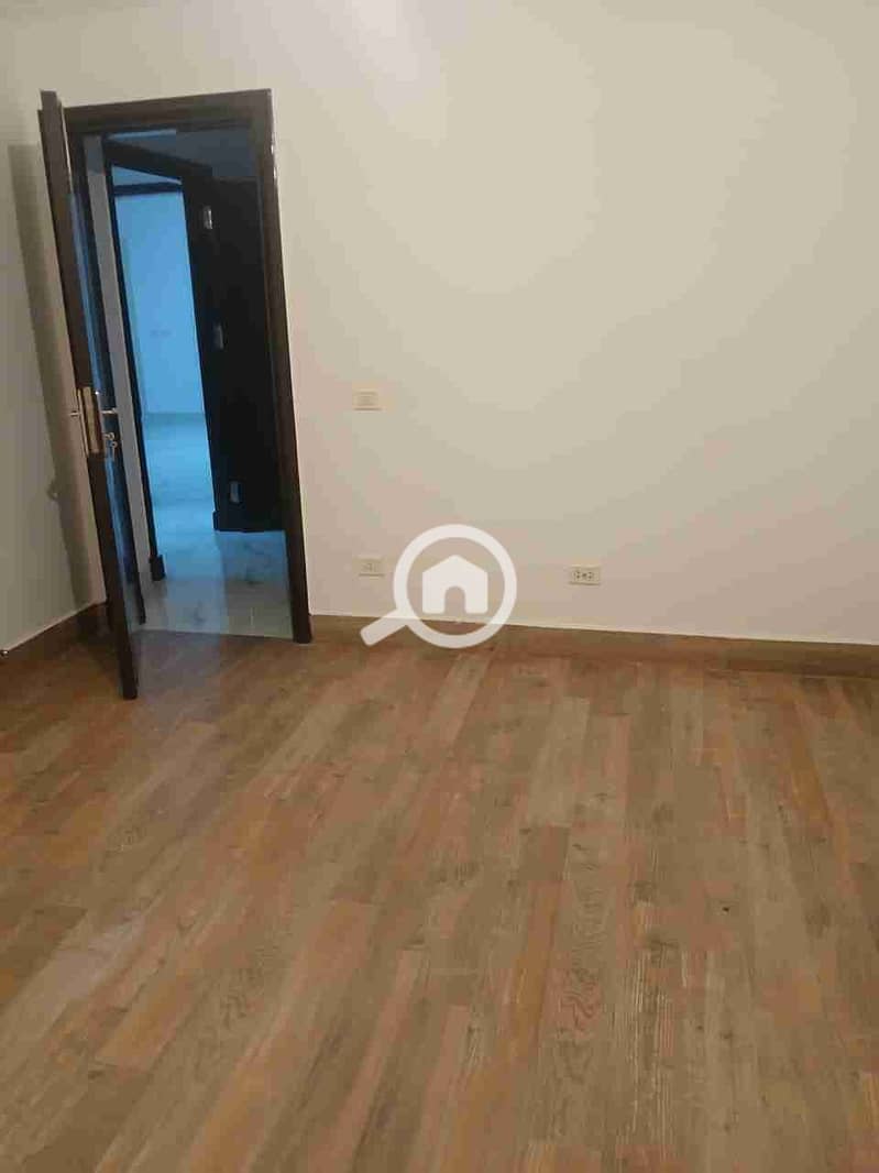 3 1000036032. jpg