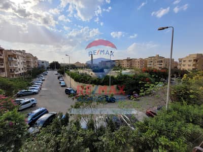 3 Bedroom Flat for Sale in Sheikh Zayed, Giza - 1. jpg