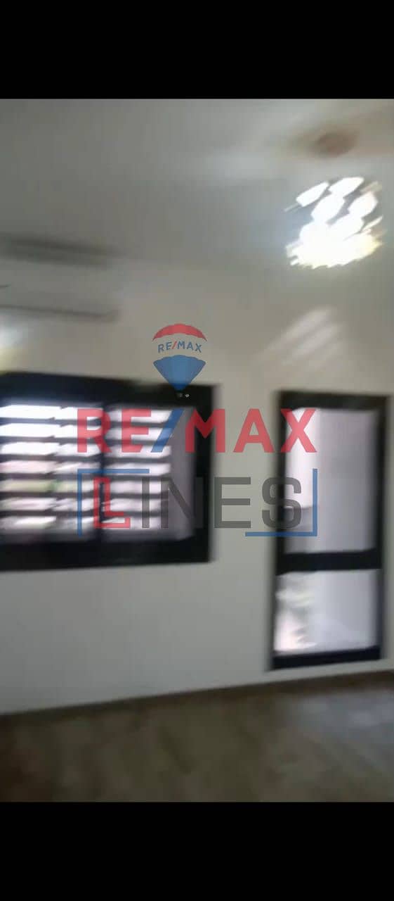 2 WhatsApp Image 2025-10-05 at 13.57. 06. jpeg