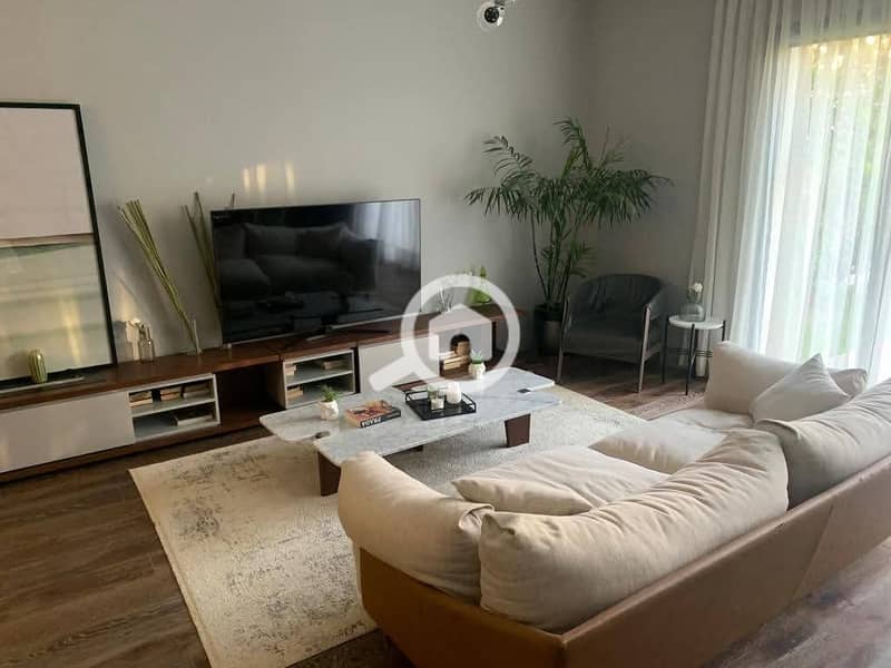 11 816956cc-4b6b-4431-b8c7-527da72c244d. jpg